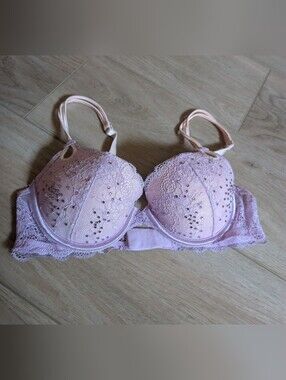 Victoria's Secret Lavender Lace Embellished Push-Up Bra